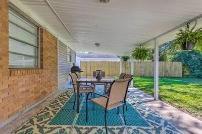 Charming Gulfport Escape: Half-mile to Beach!