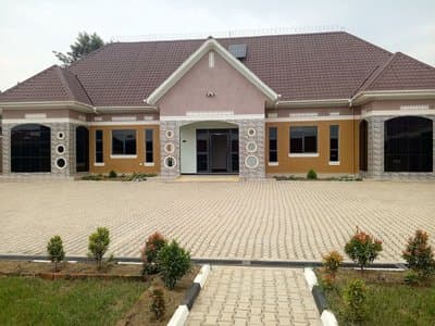 Nkole Deluxe Suites