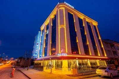 Express Plus Hotel