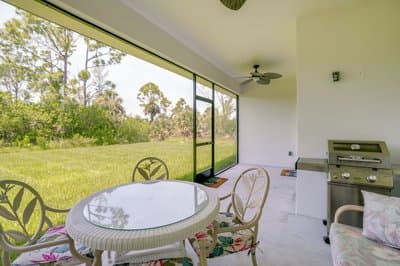 Golf Days & Beach Fun: Port Charlotte Home w/ Yard