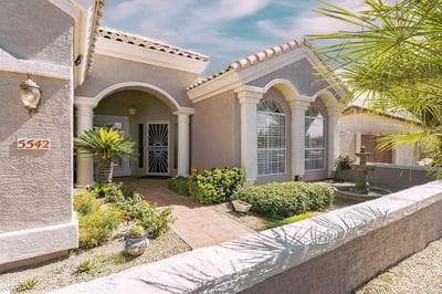 Private Tuscany Oasis With Pool - Perfect For Families, Couples Or Business Travelers 4 Bedroom Home by RedAwning