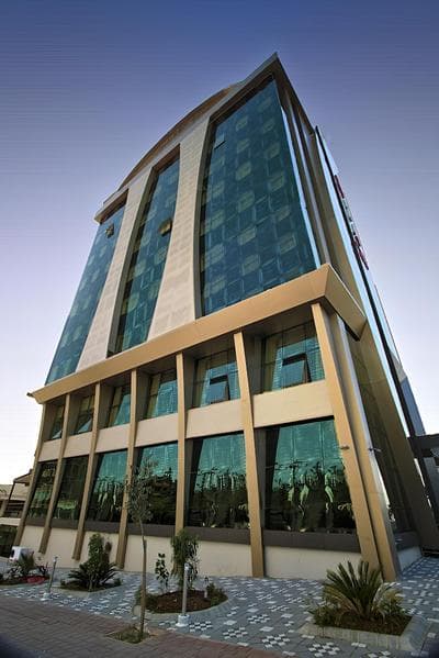 Edis Premier Hotel