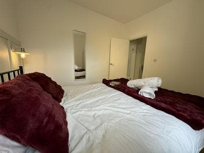 Stunning Flat Near Stratford Shopping Centre