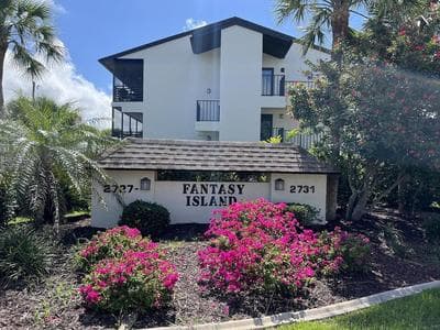 Bayside Retreat in Manasota Key