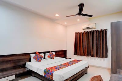 FabHotel Paradise Stay Inn