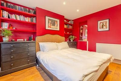 Beautiful Two-story Flat With Garden in Islington