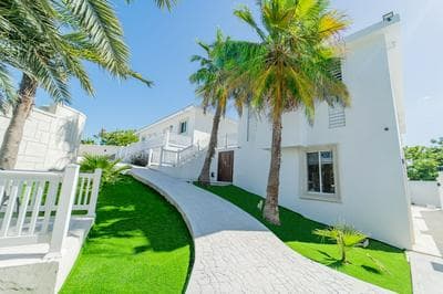 Le Bleu Bed and Breakfast