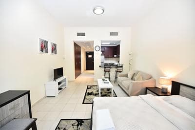 KEN - Spectacular Furnished Studio
