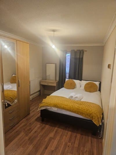 Cozy London Apartment Near River Thames