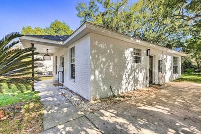 Modern & Chic Gulfport Escape: Walk to Beach!