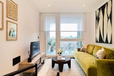 The Tottenham Sanctuary - Adorable 1bdr Flat With Balcony