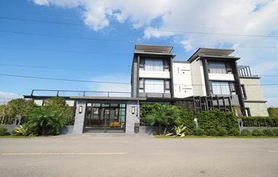 Sakura Bed and Breakfast