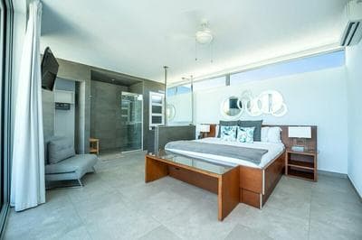 Seaside Family Vacation Villa, Hotel Amenities v2