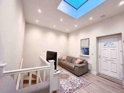 Charming Duplex 10min to London Bridge, Quiet