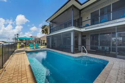 2674 Lake View Blvd
