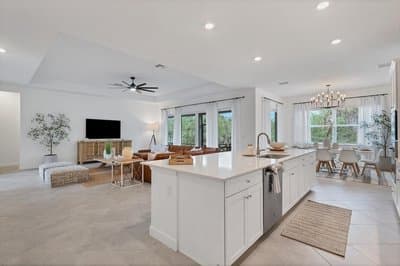 South Gulf Cove 3 Bedroom Private Home with Hot Tub 3 Home