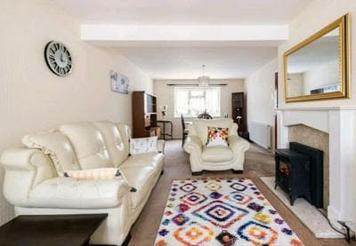 3BR House/garden/patio/7 Guests/fireplace/parking