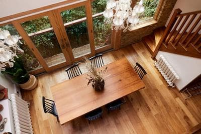 The Hampstead Wonder - Spacious 4bdr House With Balcony