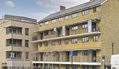 Luxury one Bedroom Greenwich Studio Apartment Near Canary Wharf by Underthedoormat
