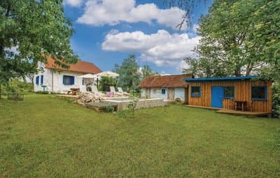 Beautiful Home in Rakovica With 1 Bedrooms, Jacuzzi and Wifi