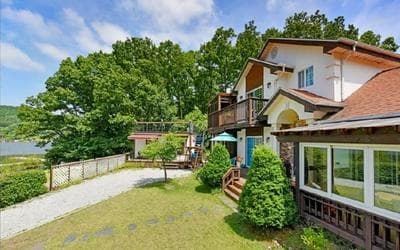 Yongin Neutinamu Pension