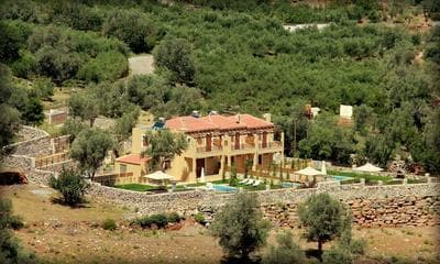 Armonia Uphoria Villa
