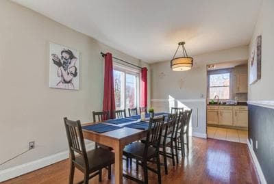 Beautiful Modern Colonial House 10m to DC