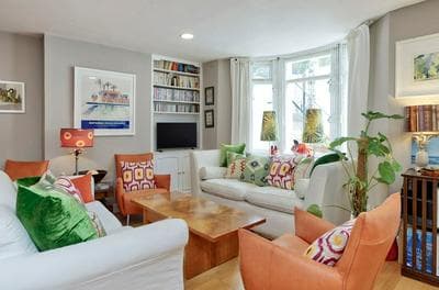 Lovely 2-bed Garden Flat in West Kensington