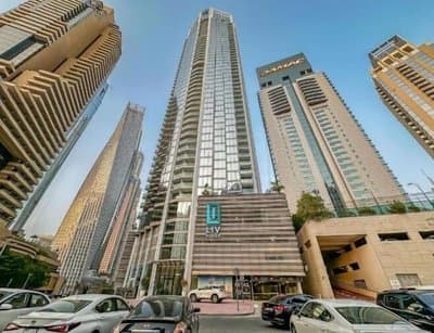 Experience 2BR Luxury Living  LIV Marina
