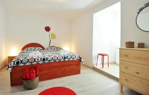 Apartment Mir