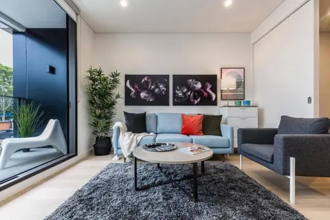 Air Conditioned One Bedroom with Pool Close To CBD