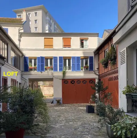 Loft character with a view of court