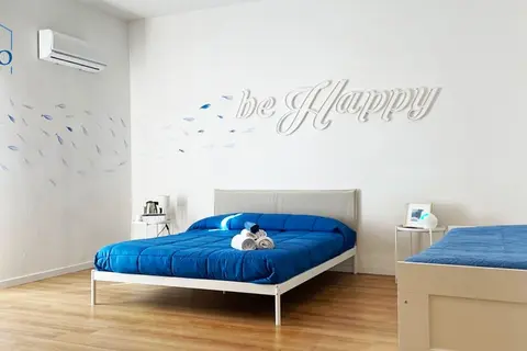 Samo Rooms