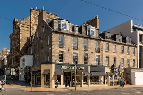 Destiny Scotland - Chisholm Hunter Suites