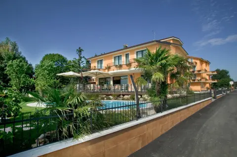 Hotel La Rondine