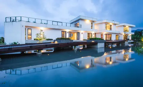Lei Garden Inn