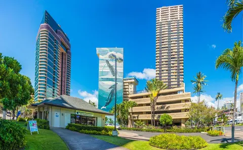 Hawaiian Monarch Penthouse 402