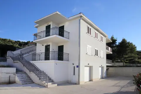 Apartment Matea