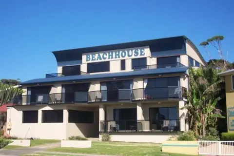 Beach House Mollymook