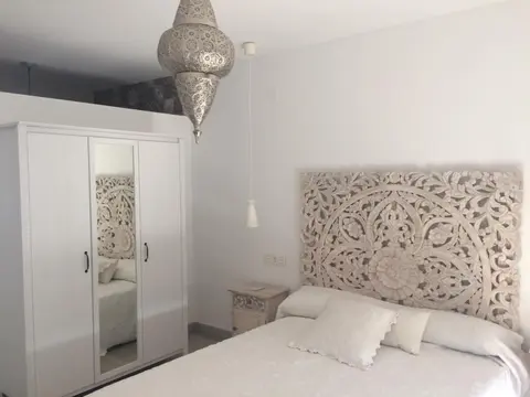 Santo Domingo Rural - Andalusian spacious house with private parking in town