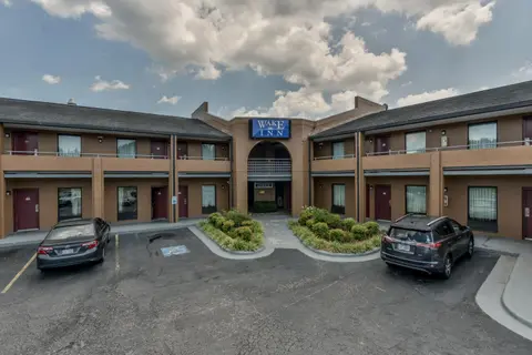 Wake Inn