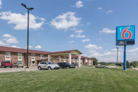 Motel 6 Omaha - Central