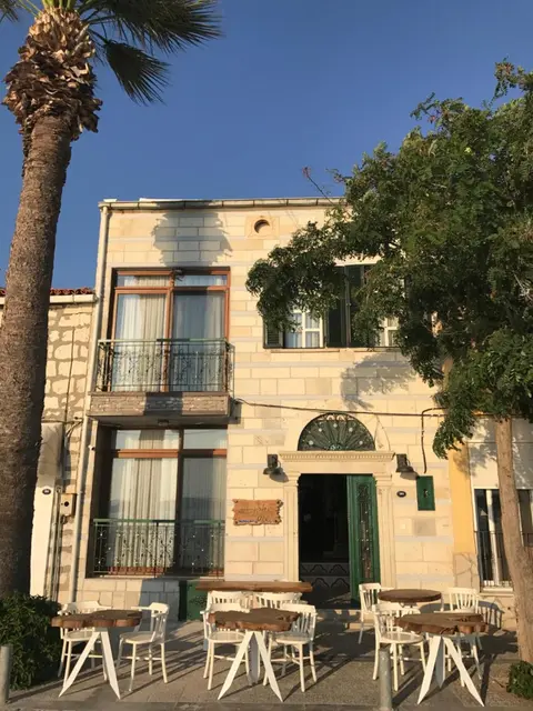 Ayshe Hotel