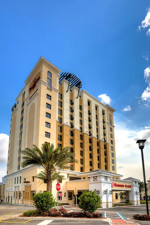 Plaza Suites On International Drive Near Universal Epic
