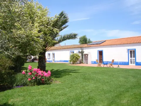 Monte Da Serralheira Agro Turismo
