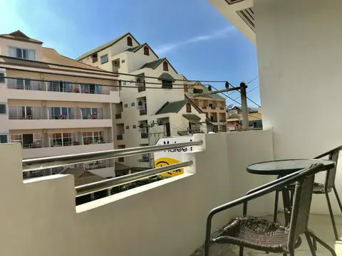 Malee Guesthouse and Restaurant