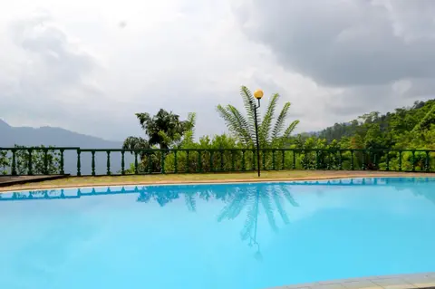 Hotel Breeta's Garden