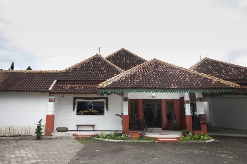 RedDoorz near Brawijaya University