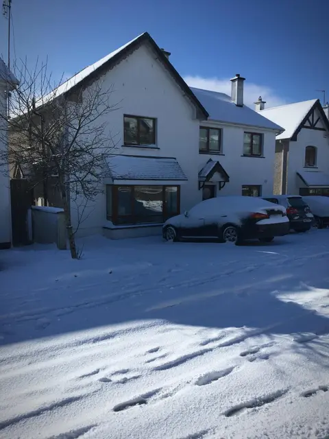 Summer Cottage in Kinsale Free Car Parking Included
