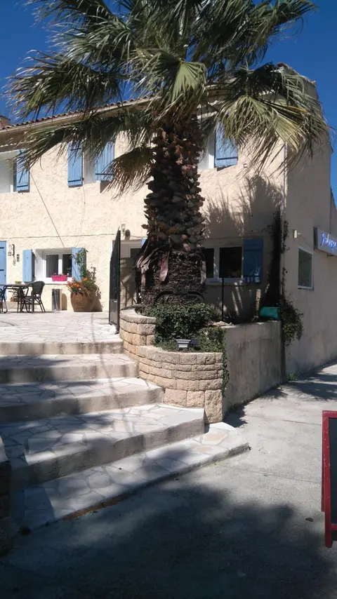 Auberge La Folie